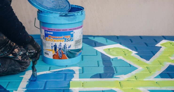 Sportovní TNS povrchy: Trefa pro hřiště i do pěších zón